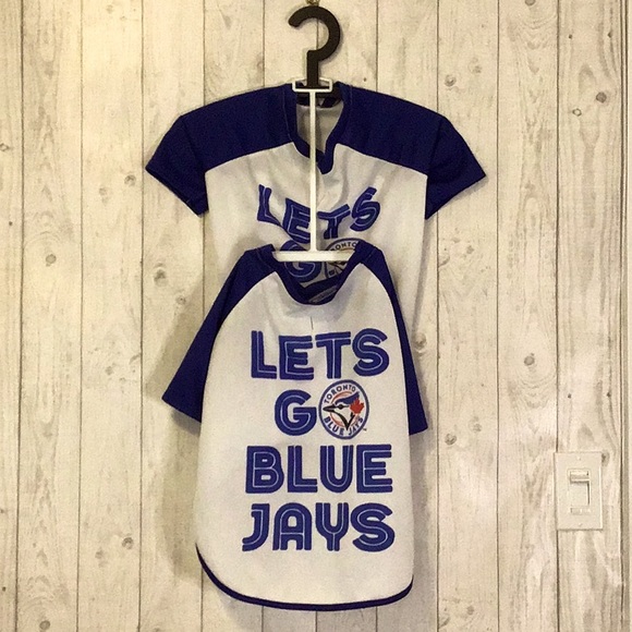 EUC XL Licensed Blue Jays Dog Jerseys (2 available) - Picture 1 of 6